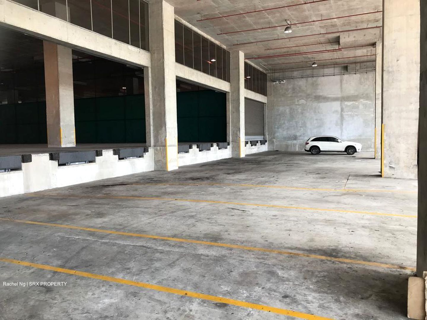 Gul Way (D22), Warehouse #510563061